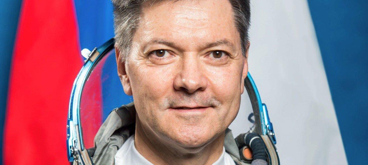Astronauta russo bate recorde de tempo de permanência no espaço