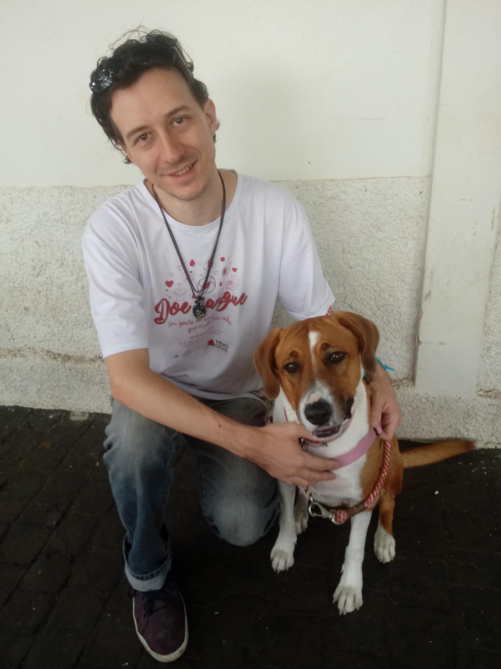 Álan Roberto -Doação de sangue canino da dog Lórien